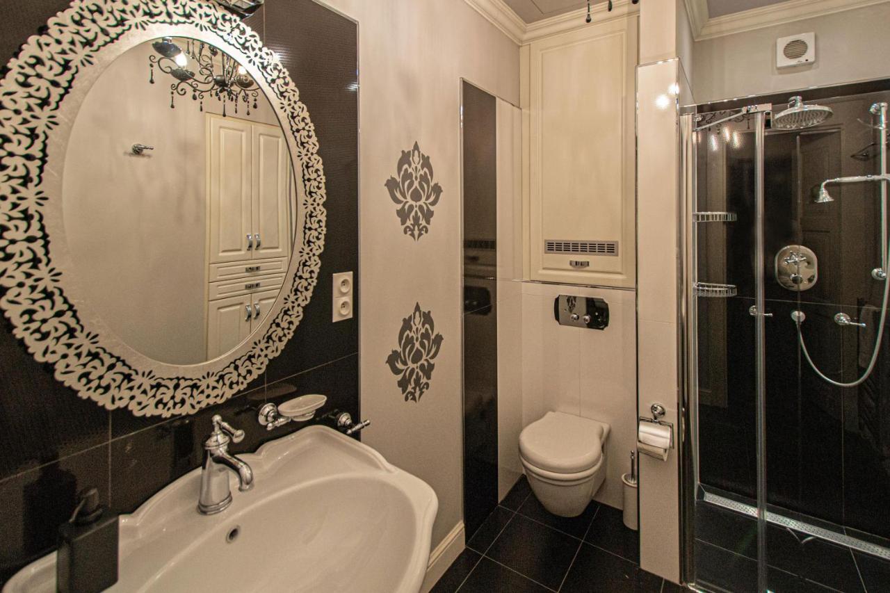 Luxury Central 150M2 Apartment On Wencelas Square With Private Garage Prague Exterior photo