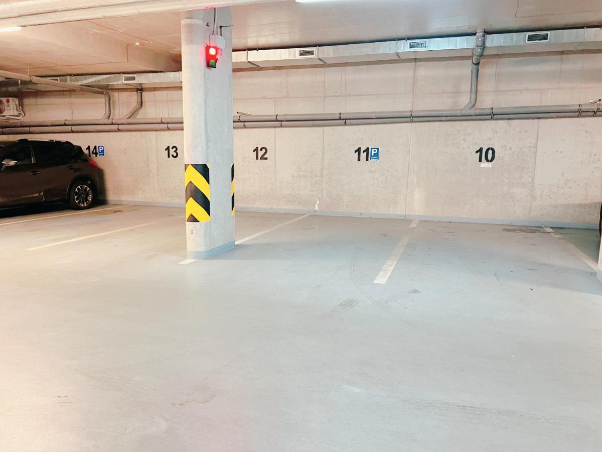 Luxury Central 150M2 Apartment On Wencelas Square With Private Garage Prague Exterior photo